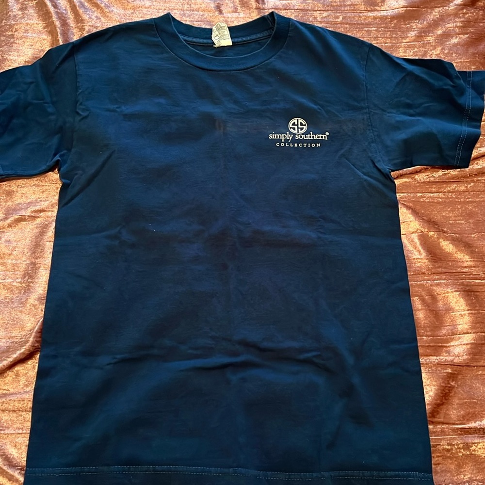 Simply souther blue t shirt. Size small